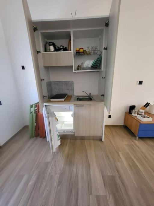 A Casa Di Anna E Mario Apartment กาญารี ภายนอก รูปภาพ
