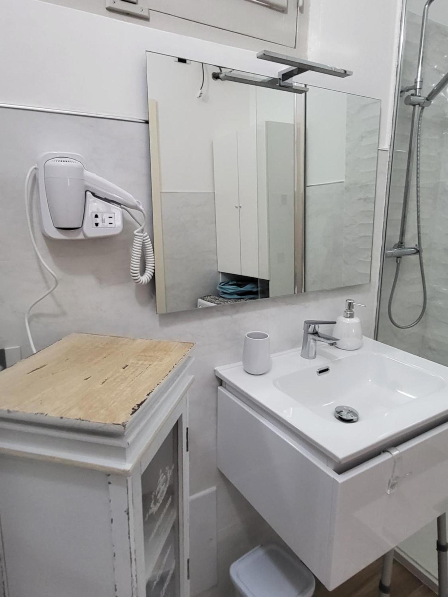 A Casa Di Anna E Mario Apartment กาญารี ห้อง รูปภาพ